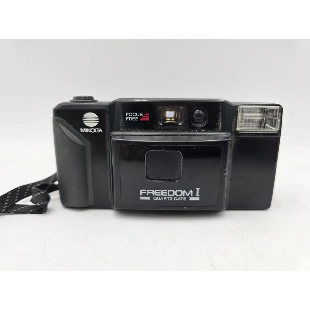 Vintage Minolta Freedom I 35MM Film Compact Camera Quartz date works
